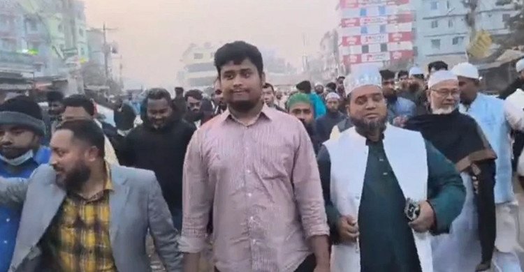 বিনা পয়সায় ভোট দিন, বিনা পয়সায় সেবা দেব: হাসনাত আবদুল্লাহ